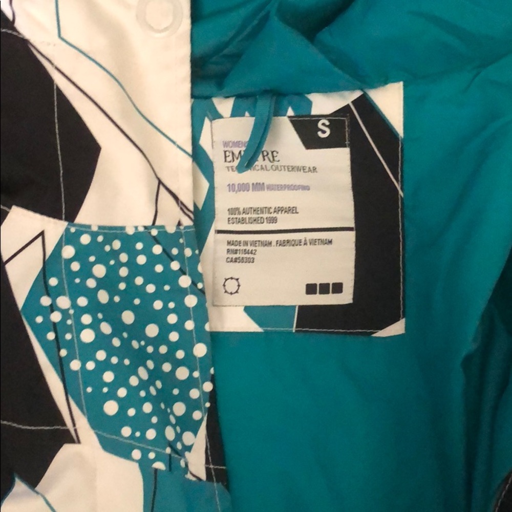 Snowboarding jacket - Picture 2 of 3